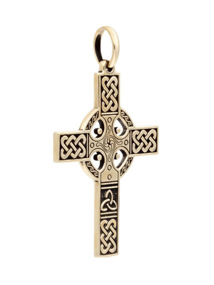 Фотография кельтского креста из бронзы, вид в полуоборот.