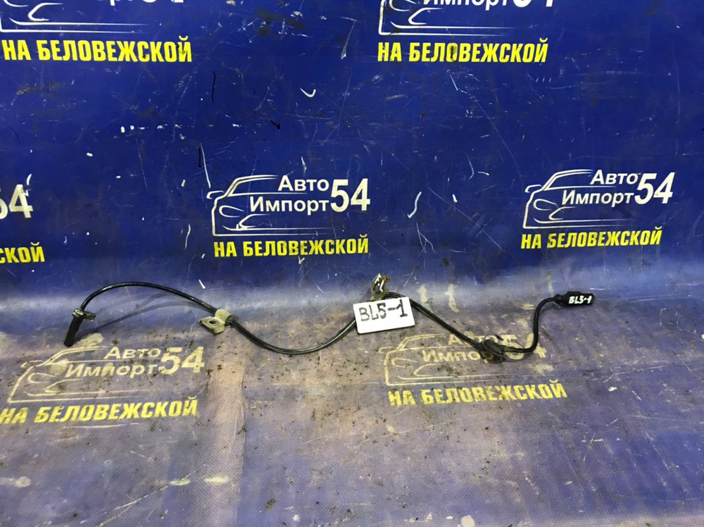 Датчик ABS передний левый SUBARU LEGACY 2005