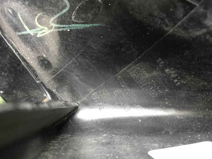 Крышка зеркала правая Mercedes M GLE W166 (11-18)