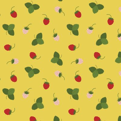 Земляника на желтом. Strawberry on the yellow background.