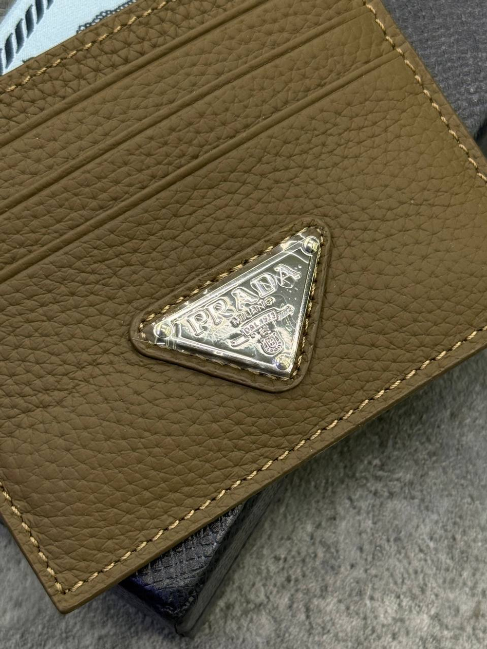 Картхолдер Prada