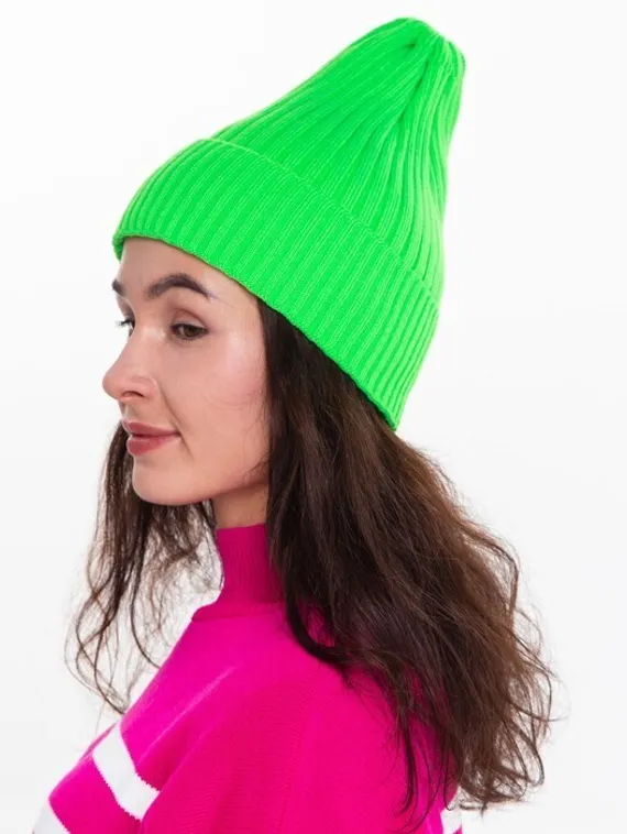 Шапка женская зимняя, цвет зелёный, размер 52-56