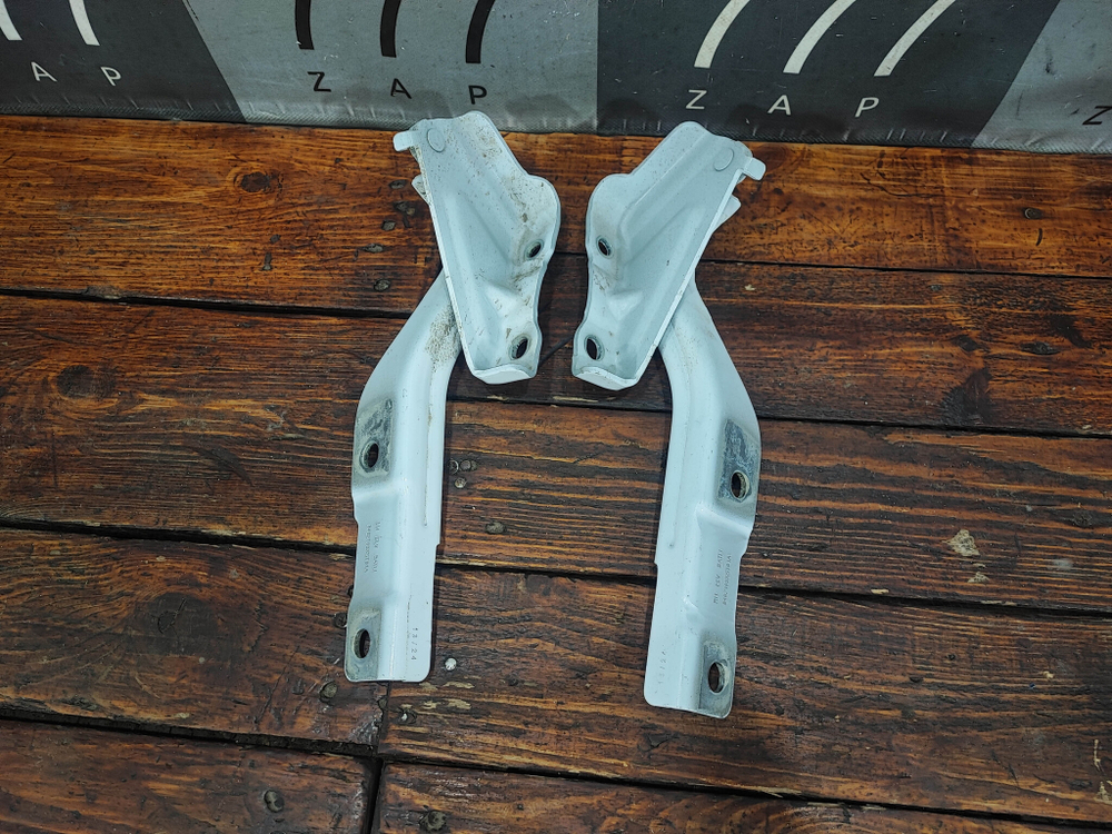 Петли капота комплект Haval Jolion 21-нв Б/У Оригинал 8402108XST01A