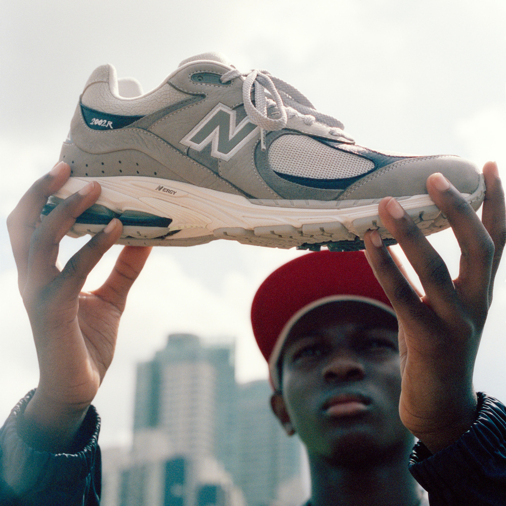 Кроссовки Thisisneverthat x New Balance NB 2002R, M2002RTH