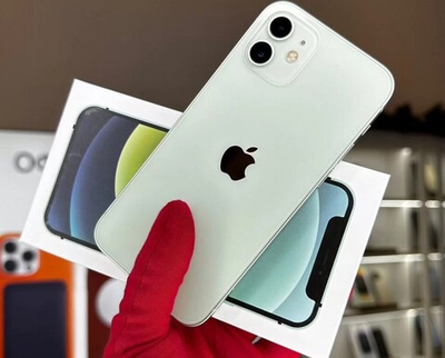 iPhone 12, 128 ГБ б/у