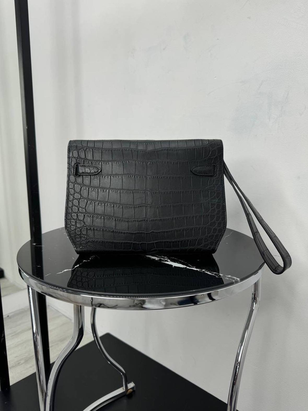 Сумка через плечо Hermes Kelly Depeches 25 из кожи крокодила