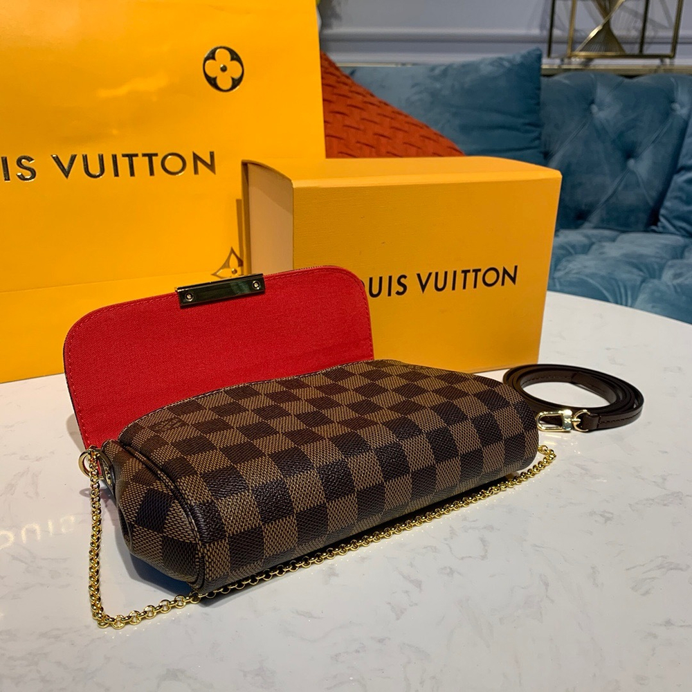 Louis Vuitton Favorite PM