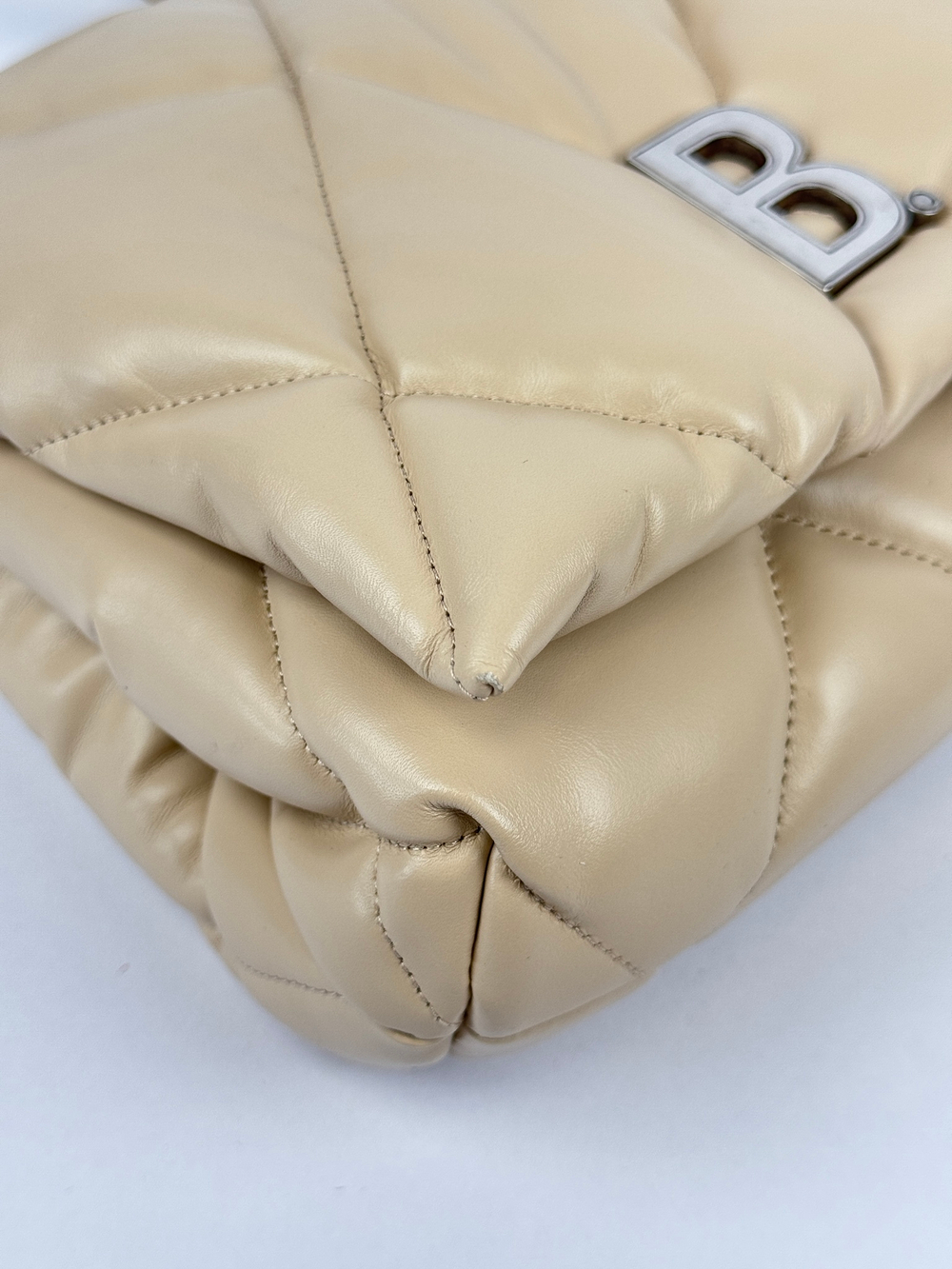 Сумка Balenciaga Touch Puffy