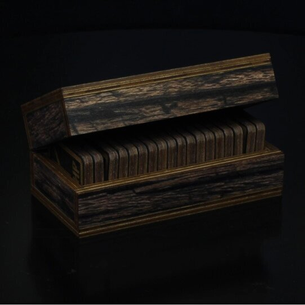 Комплект славянских рун в коробе, прямоугольные