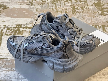 Balenciaga 3XL Sneaker Worn-Out - New Grey