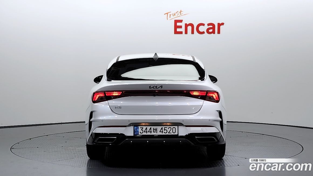 Kia K5 (Optima) 3 Generation 2.0 (08.2022)
