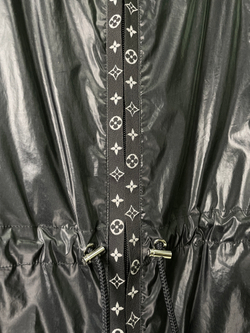 Дождевик Louis Vuitton