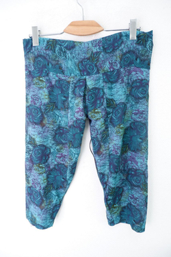 Бриджи с принтом 44 размер