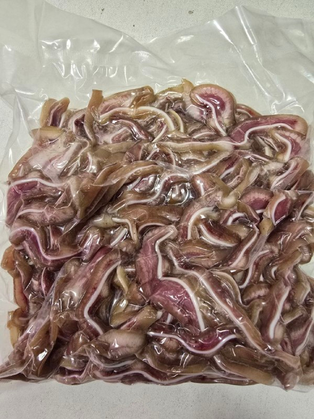 "Уши к пиву" свиные копчёные холодец, хрен (1кг)