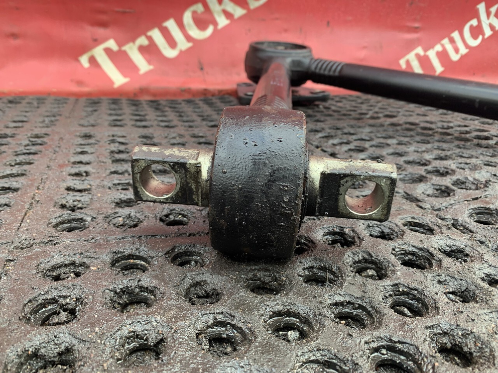 Тяга реактивная V-образная 2021г