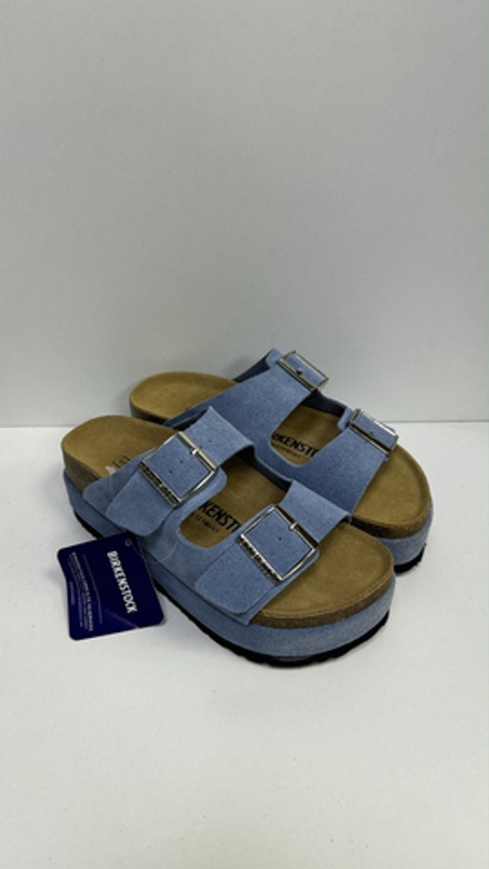 Сабо Birkenstock на утолщенной подошве голубые