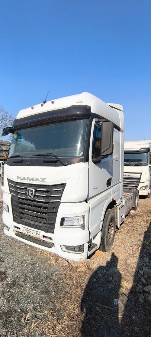 КамАЗ 54901 4x2 Седельный тягач 54901-94 (Дизельный, 11,9 л, 450 л.с., АТ)