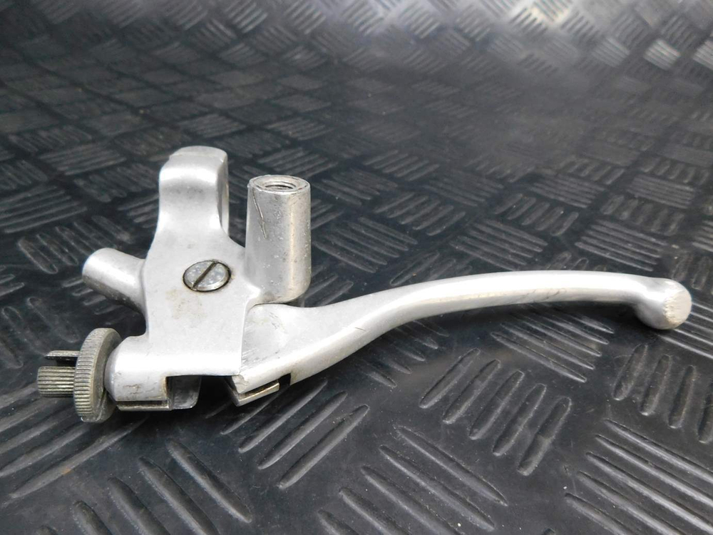 рычаг сцепления с кронштейном Honda Shadow 400 NC34 052575