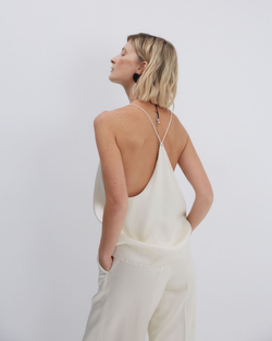 Топ из вискозы Берберри молочный