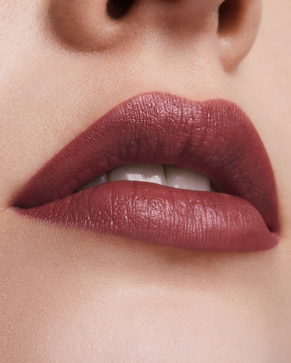 Estee Lauder Pure Color Creme Lipstick - Кремовая помада для губ оттенок Irresistible, 3 g