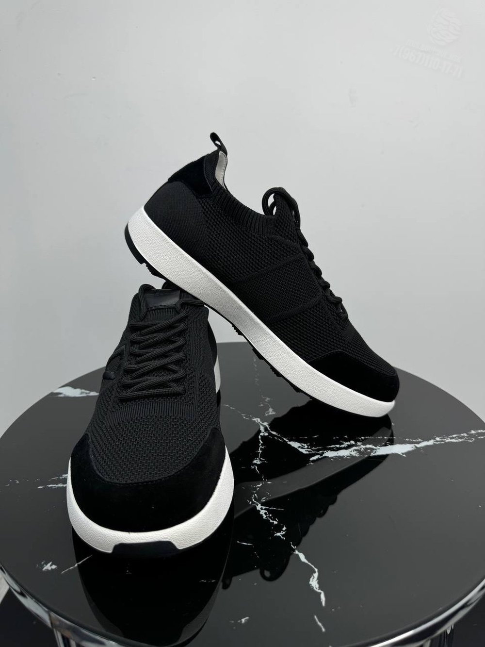 Кроссовки Kiton