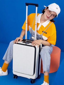 Чемодан Paul Frank "Turista" (Milky White)