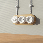 Розетка с заземлением белый ретро W5671001