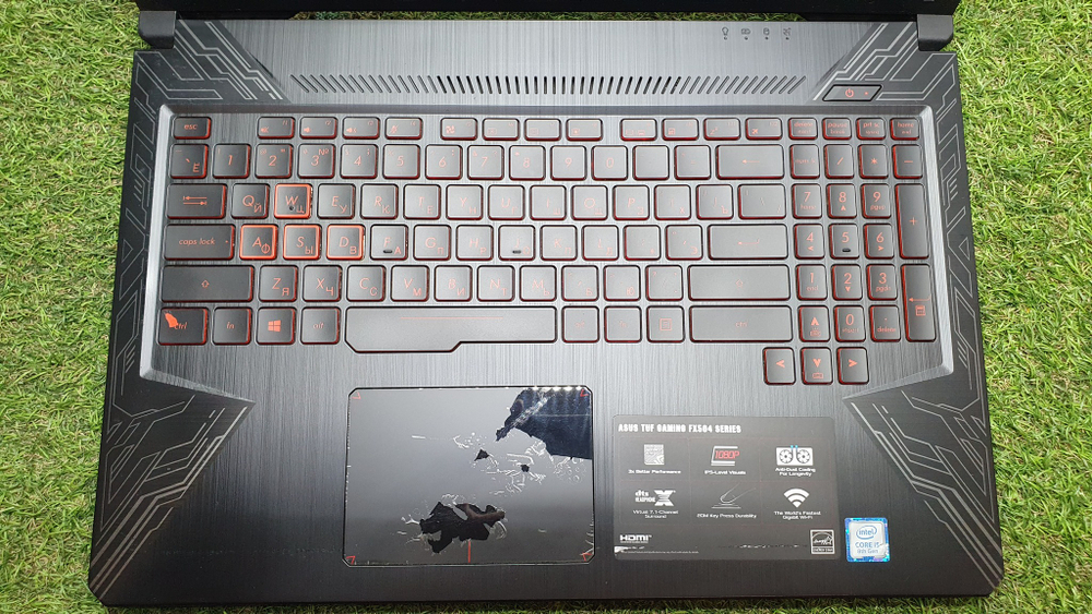 Игровой ASUS i5-8/8Gb/GTX 1050 2Gb/FHD