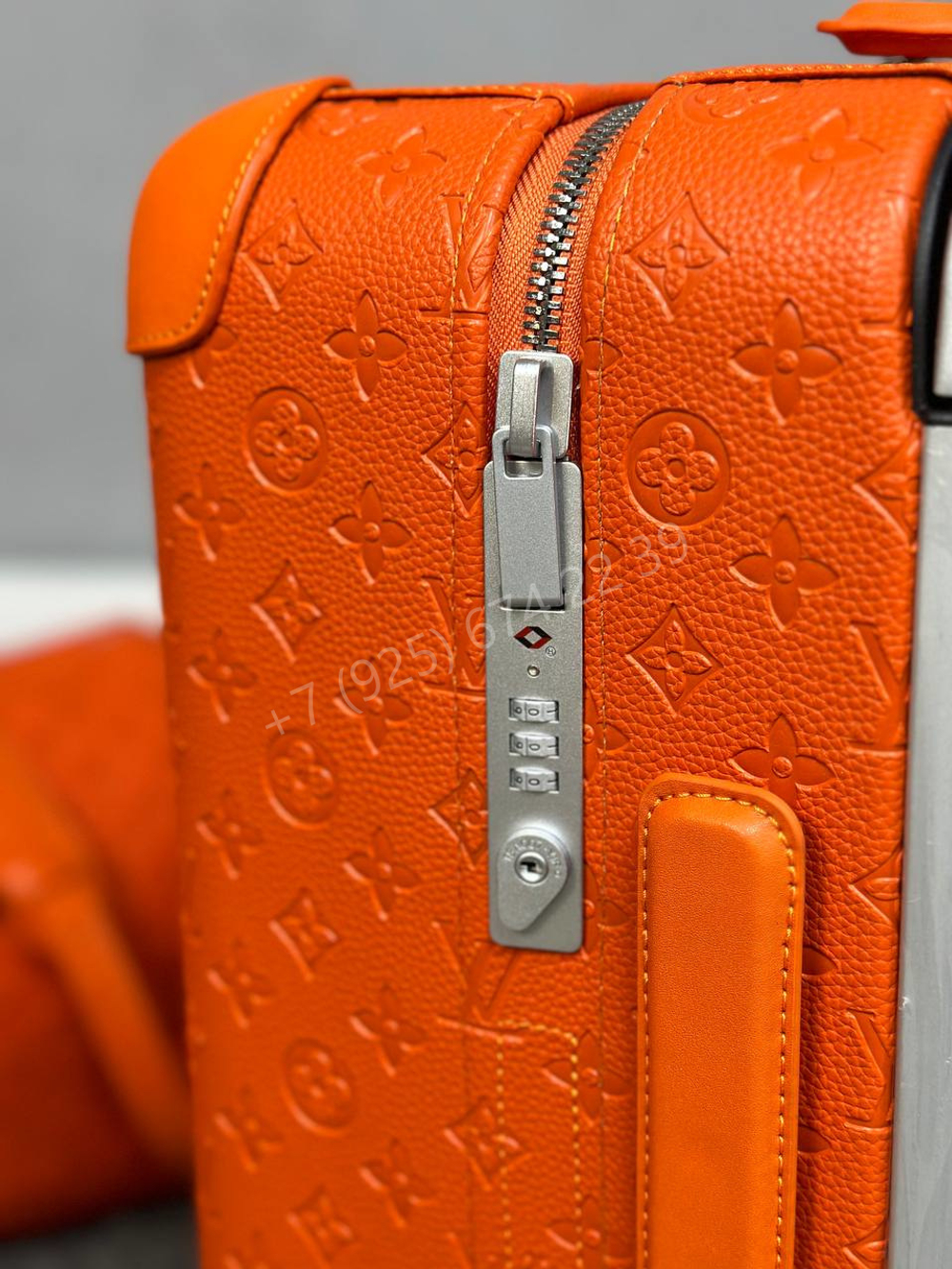 Чемодан Louis Vuitton ручная кладь