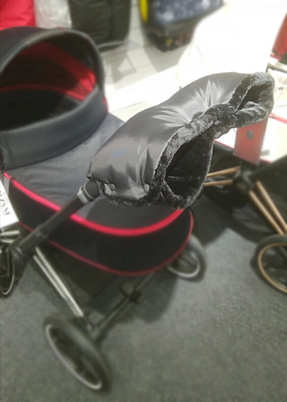 Универсальная муфта для рук для колясок