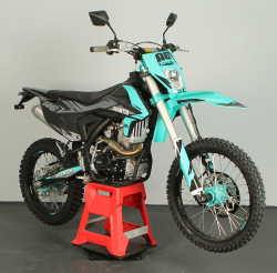 Мотоцикл кроссовый эндуро AVANTIS A6 (174 MN) с ПТС