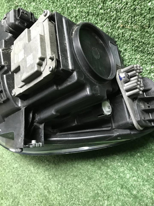 Битая Фара правая Chery Tiggo 8 Pro Max 22-24 LED