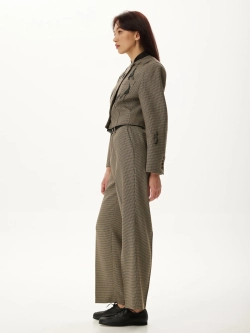 Костюм брючный АУРА, коричневый