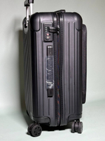 Чемодан Rimowa