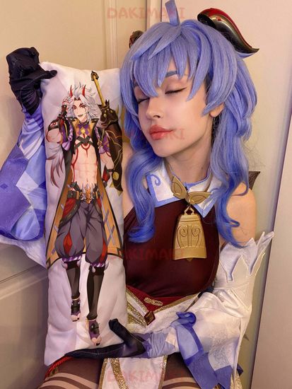 Мини дакимакура Аратаки Итто из Геншин Импакт | Genshin Impact арт. M0937, 60х20 см