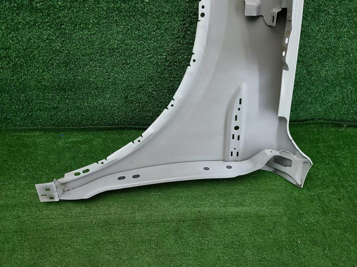 Крыло переднее правое Jaguar E-PACE (2017-н.в.)