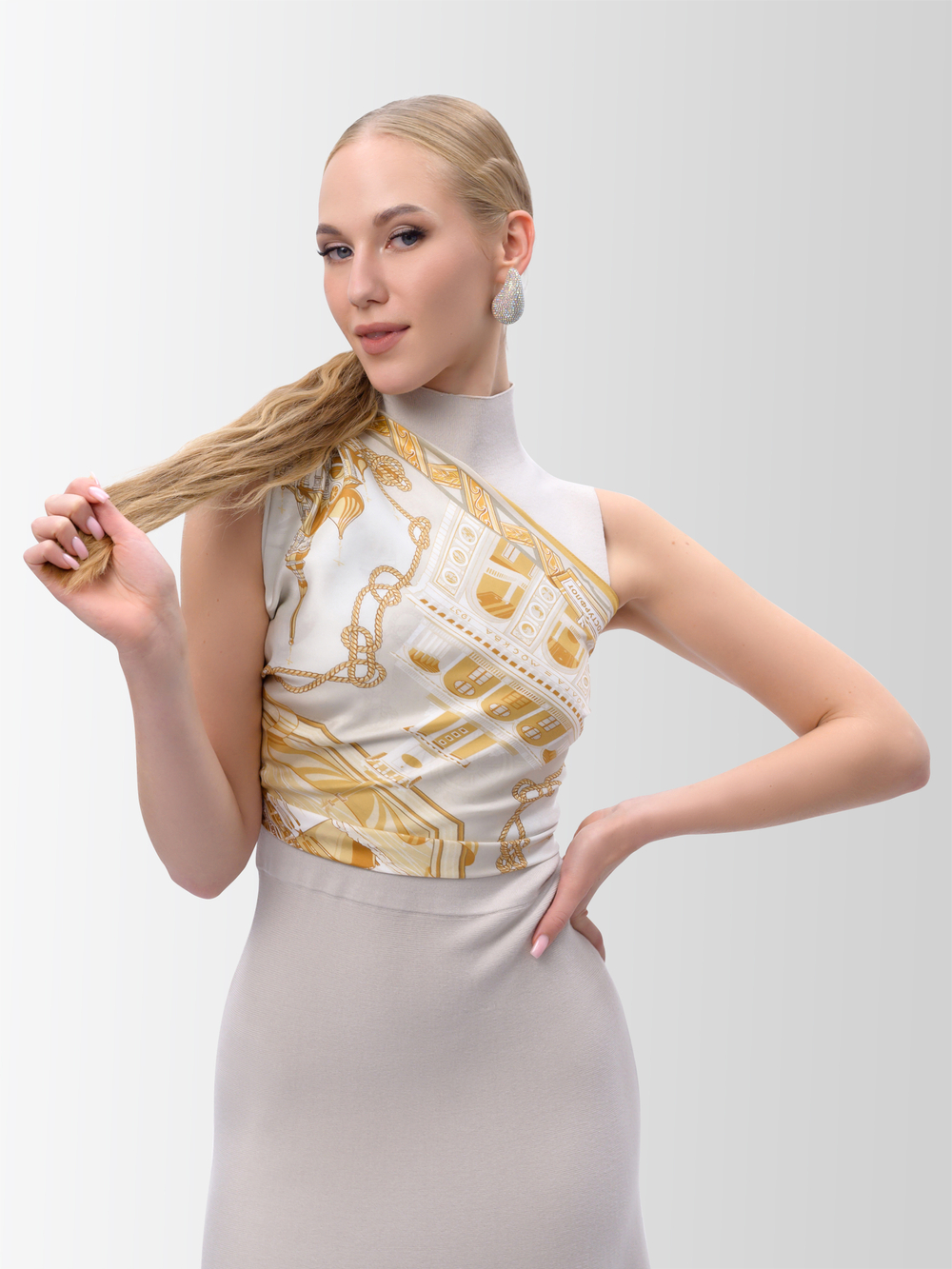 Платок «Реки России» бежевый 100% шёлк