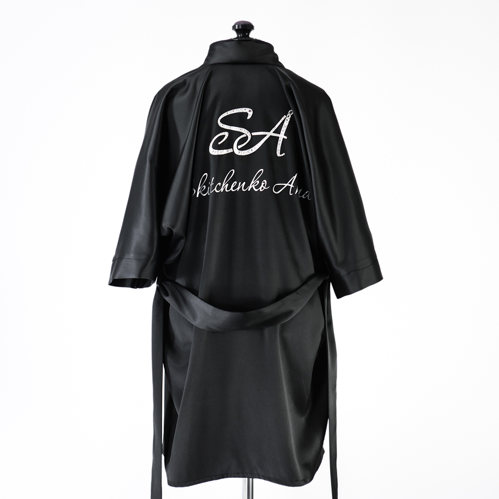 халат со стразами