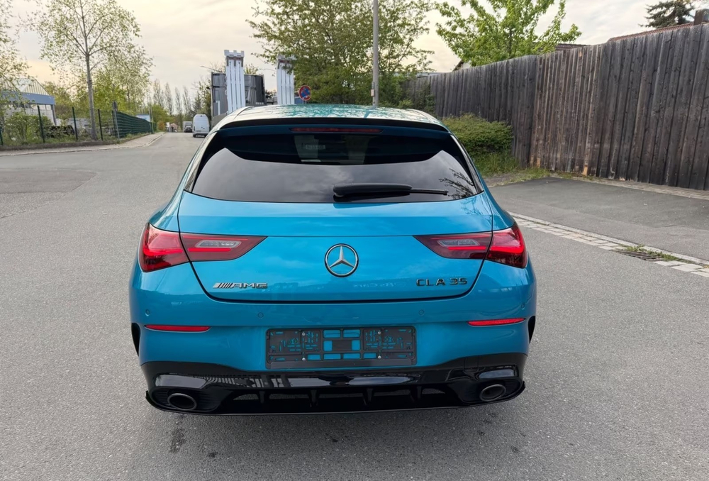 Mercedes-Benz CLA 35 AMG Shooting Brake