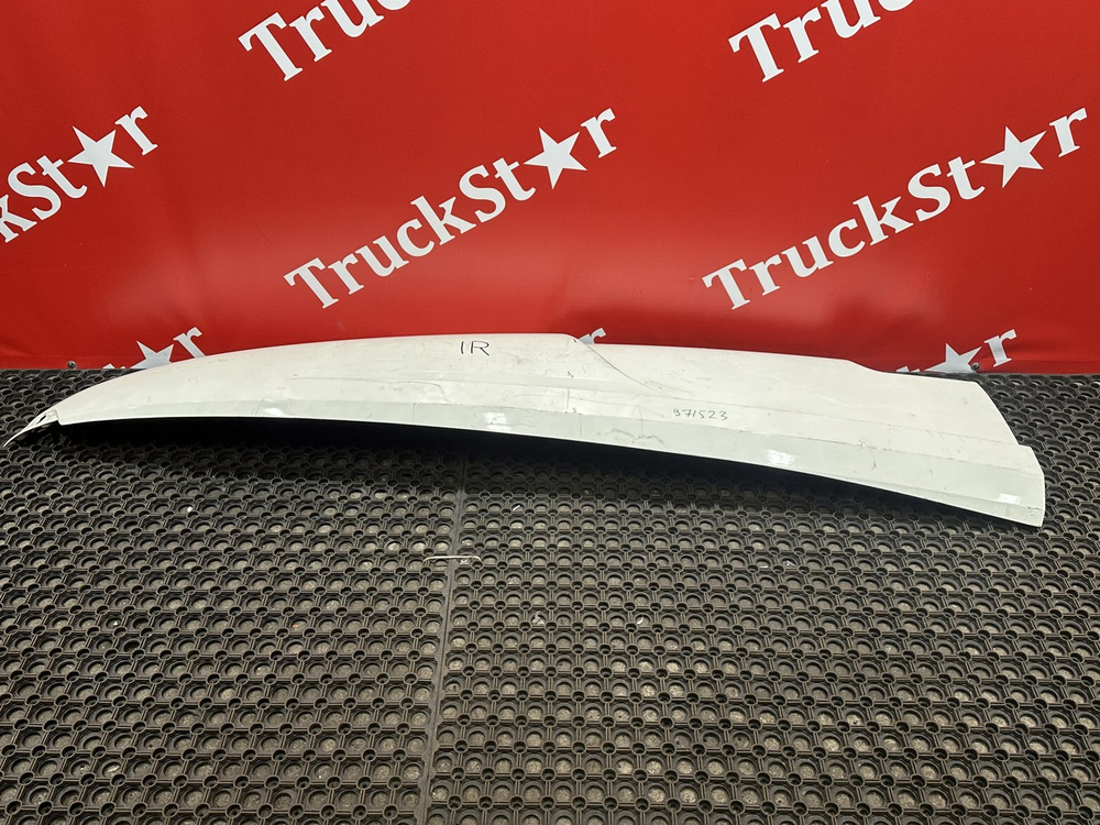 Спойлер крыши боковой левый