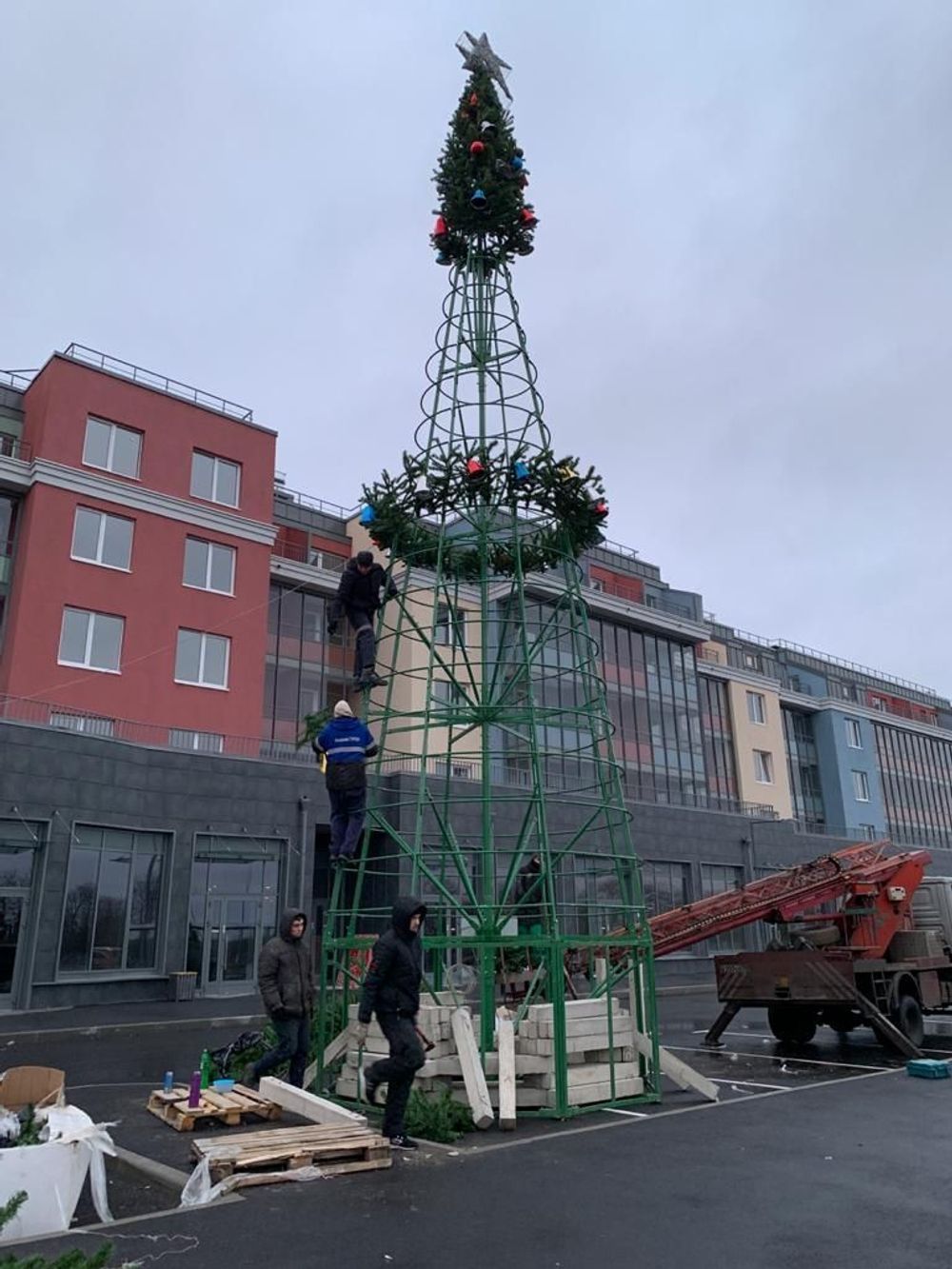 Уличная елка каркасная "Евро-2" (пвх) 16 м