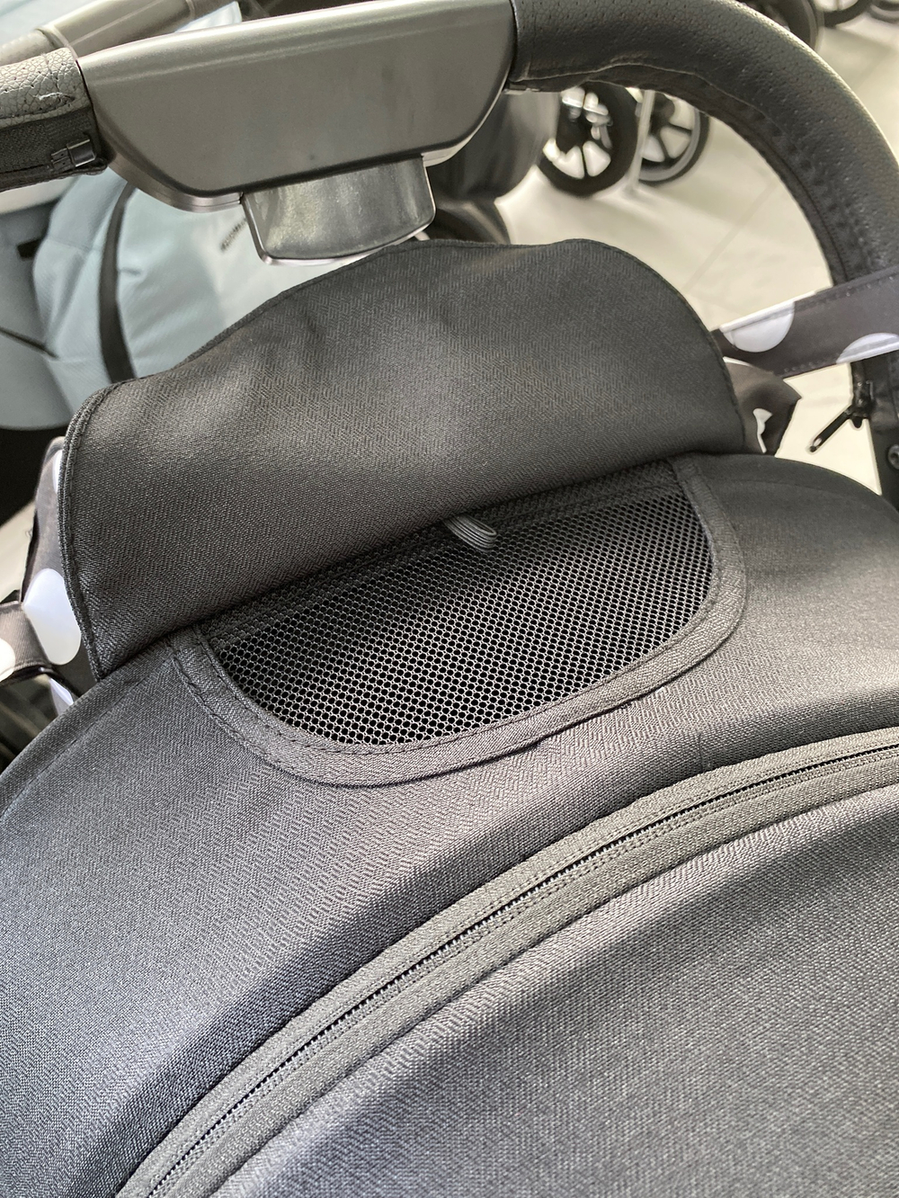 Коляска прогулочная Babalo 2023 Микки маус чёрная рама