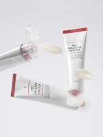 Medicube Увлажняющий крем с ниацинамидом и пантенолом для осветления пигментации Red Erasing Cream 50 мл