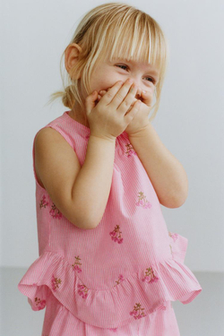 ZARA ТОП В ПОЛОСКУ С ЦВЕТОЧНОЙ ВЫШИВКОЙ, РОЗОВЫЙ