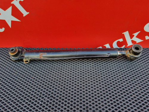 Цилиндр подъёма кабины правый