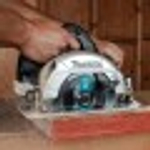 Пила циркулярная аккумуляторная MAKITA DHS 661 ZU с бесщеточным двигателем без АКБ и ЗУ DHS661ZU