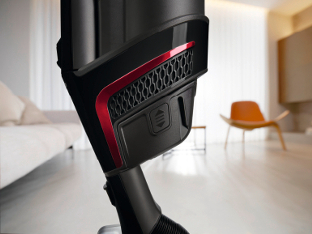 Пылесос Miele Triflex HX1 Obsidian черный, красный SMUL1