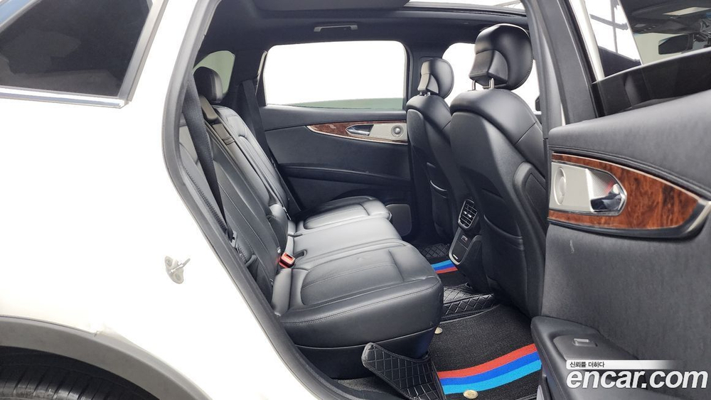 Lincoln Nautilus 2.7 202A AWD (12.2020)