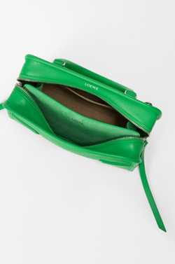Loewe Маленькая сумка Amazona 180 из мягкой телячьей кожи, зеленый