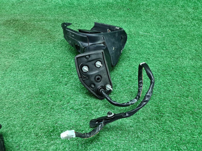 Зеркало левое Toyota Highlander 4 U70 (19-нв) 18к.